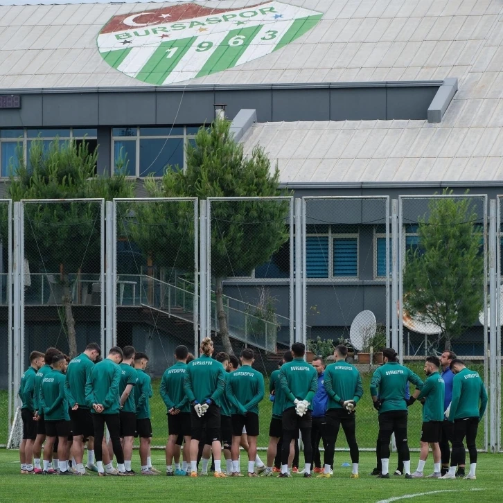 Bursaspor’da Nazilli Belediyespor maçı hazırlıkları sürüyor