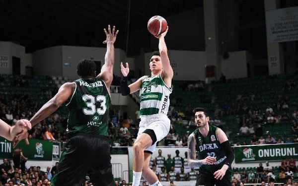 Bursaspor- Darüşşafaka: 68-64 