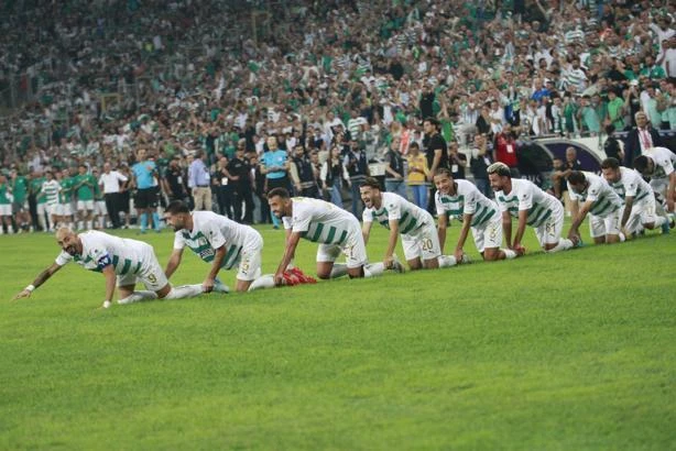 Bursaspor'un Elazığspor maçı 11'i açıklandı  