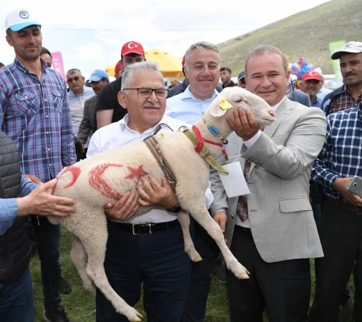 Büyükşehir’den Akkışla’ya süt işleme tesisi
