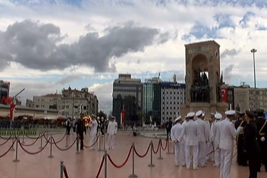 30 Ağustos Zafer Bayramı Taksim’de kutlandı