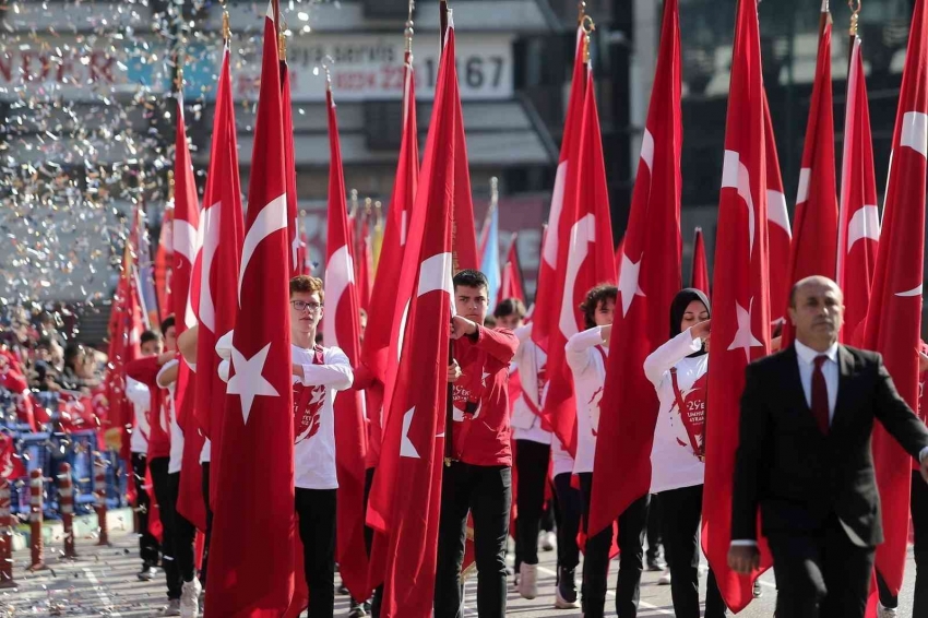 Bursa’da Cumhuriyet coşkusu