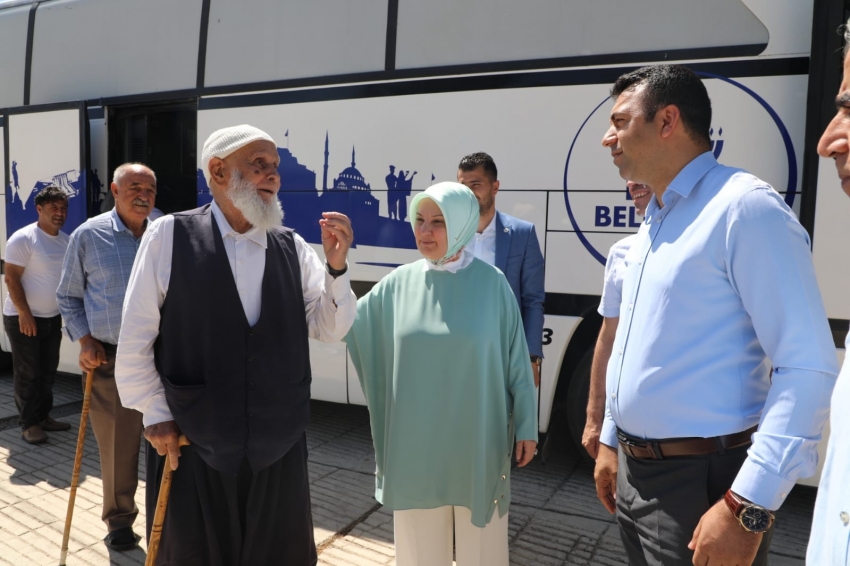 AK Parti Elazığ Milletvekili Balık, huzurevi sakinleriyle bir araya geldi