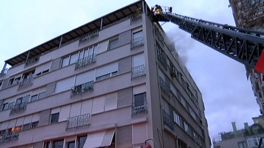 Kadıköy Moda’da korkutan yangın