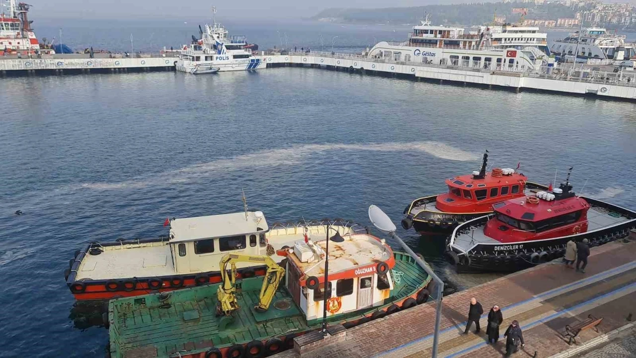 Çanakkale Boğazı’nda müsilaj yeniden görüldü
