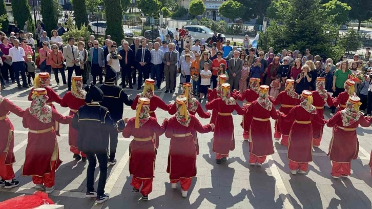 Çaycuma’da ‘Hayat Boyu Öğrenme Haftası’ kutlanıldı
