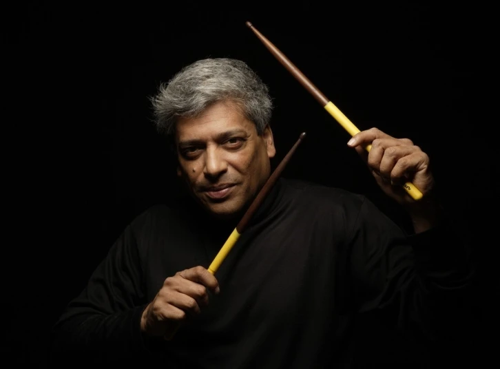 Cazın devleri Jan Garbarek ve Trilok Gurtu aynı sahnede
