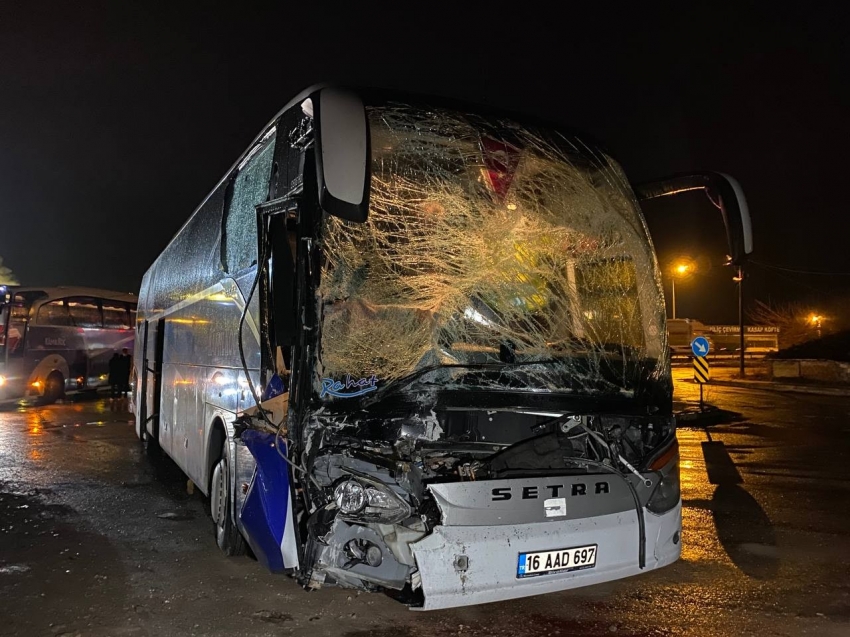 Bursa'da 20 yolcu ölümden döndü