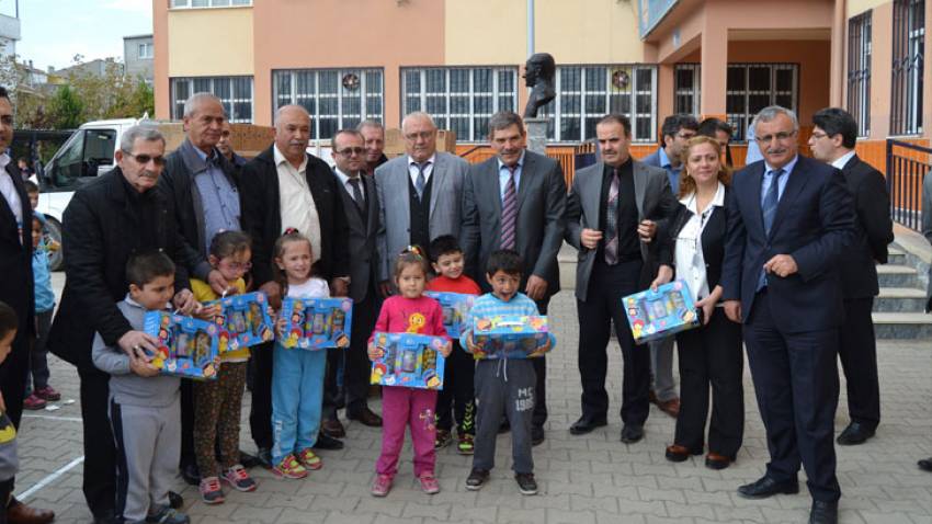 Gemlik Marmarabirlik’ten öğrencilere anlamlı sürpriz