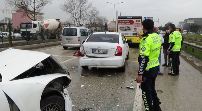 Bursa'da zincirleme kaza