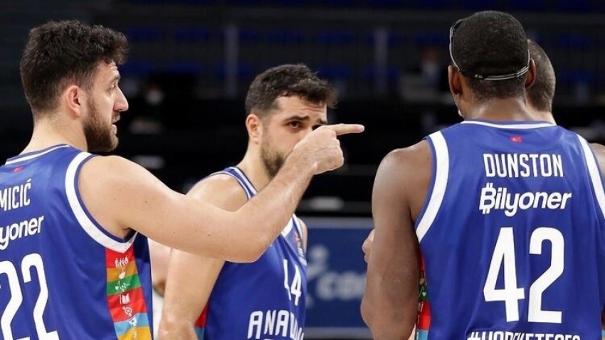 Anadolu Efes zorlu Madrid deplasmanında