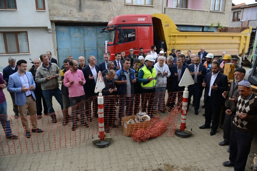 İnegöl Çeltikçi’de doğalgaz çalışmaları başladı