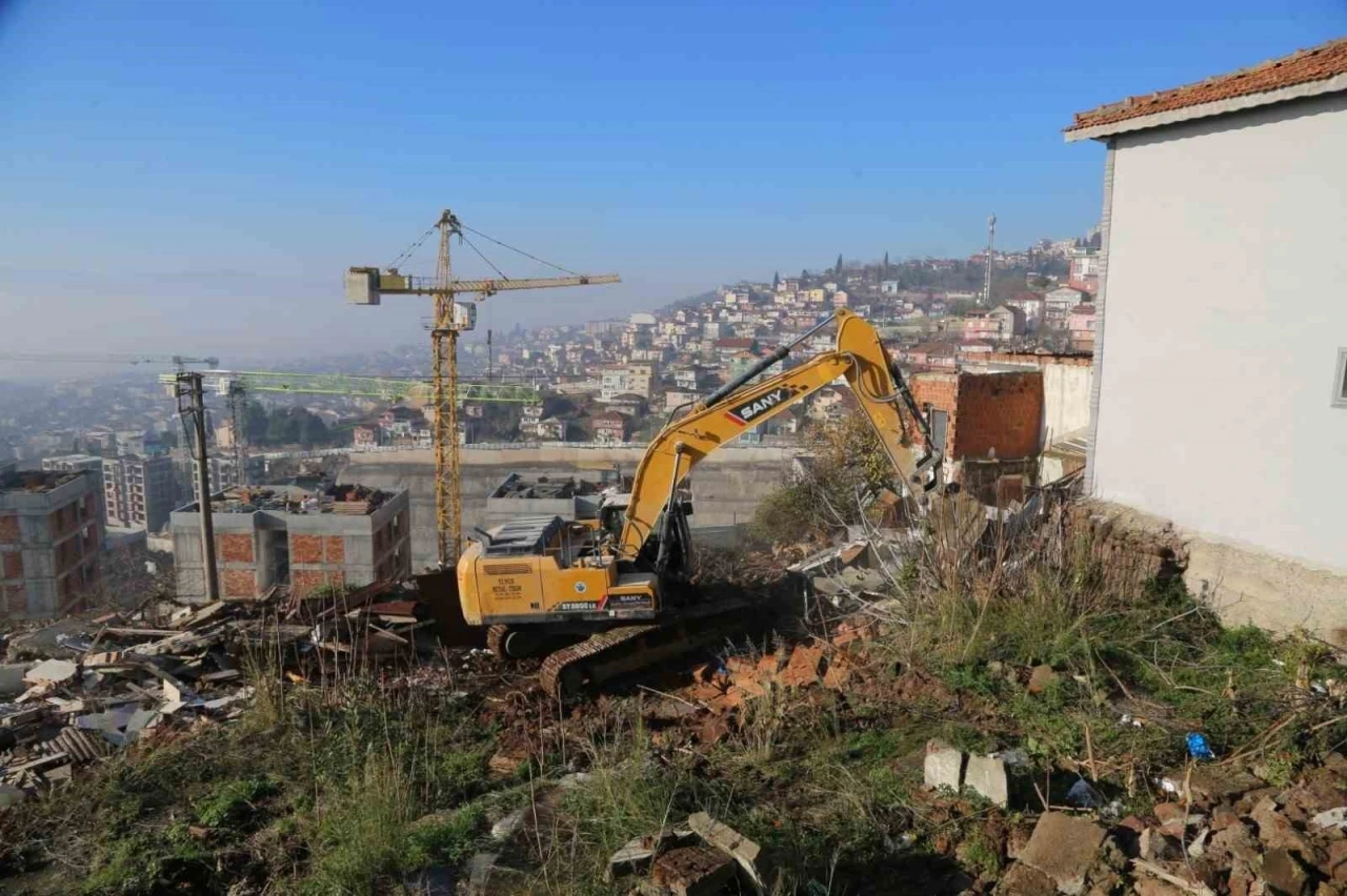 Cedit’te kentsel dönüşüm alanı büyüyor
