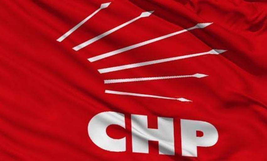 CHP'de deprem!