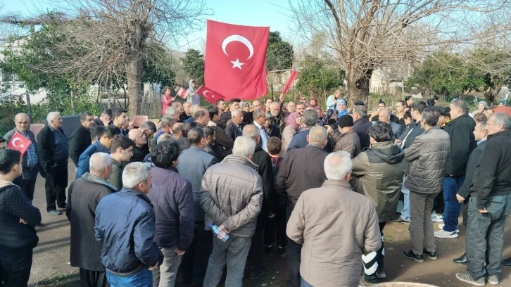 CHP’li 300 partili ön seçimsiz belirlenen adaya destek vermeme kararı aldı
