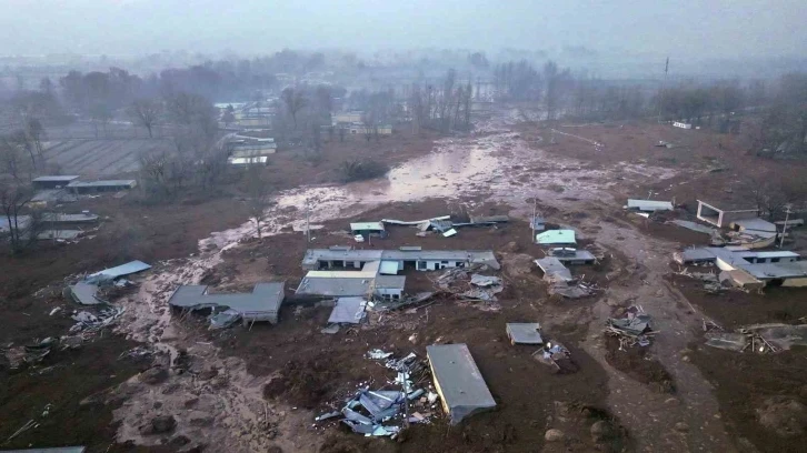 Çin’de 6.2 büyüklüğünde deprem: 118 ölü
