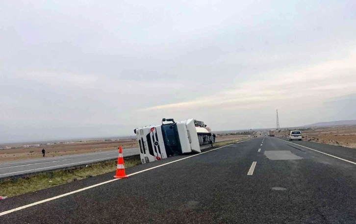 Cizre-Nusaybin karayolunda trafik kazası: 1 yaralı
