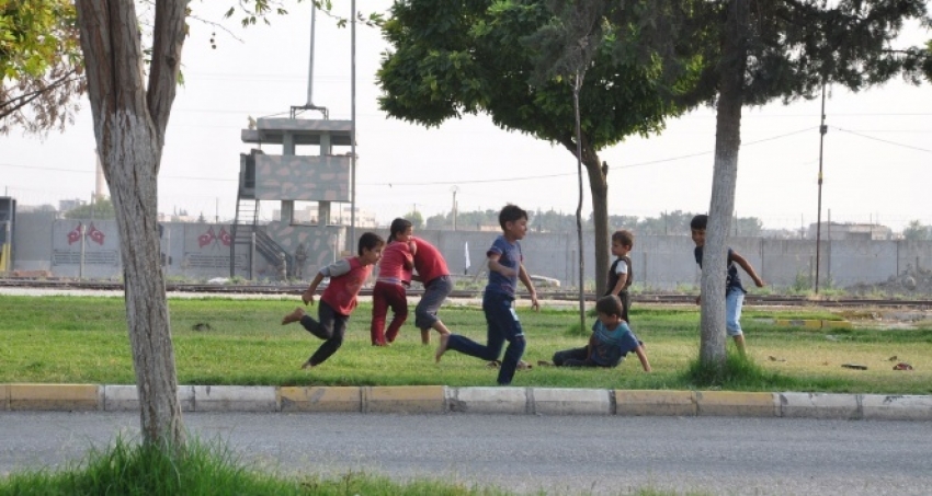 Sınırın sıfır noktasında artık çocuk sesleri duyuluyor