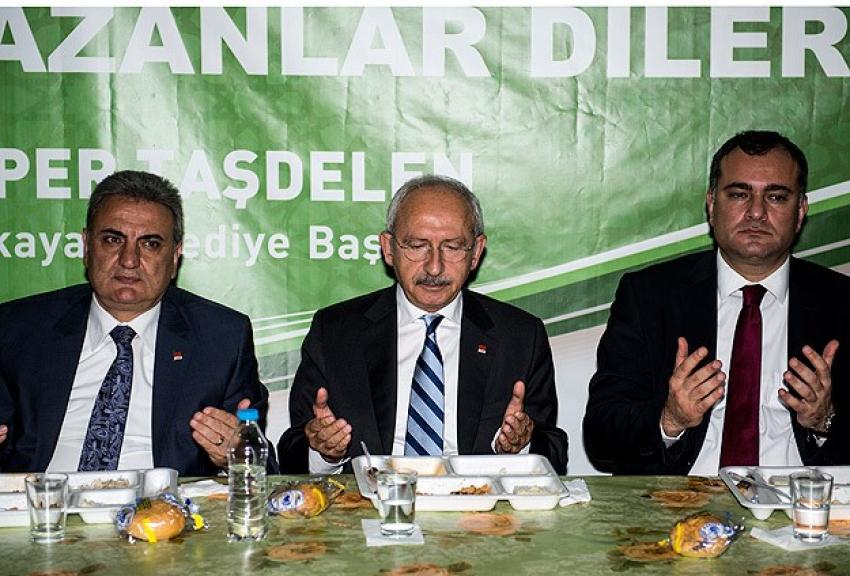 Kılıçdaroğlu iftar çadırında oruç açtı