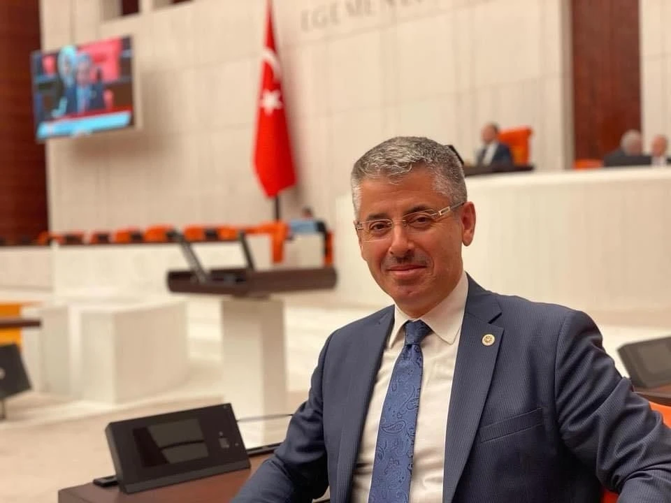 Çopuroğlu’ndan CHP’li Genç’e: "Sayın Genç, sizin izlediğiniz politika, faydadan çok zarar veriyor"
