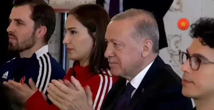 Cumhurbaşkanı Erdoğan: 19 Mayıs esarete karşı özgürlüğün sembolüdür