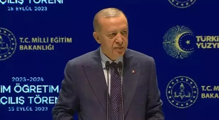 Cumhurbaşkanı Erdoğan'dan öğretmenlere ek ders müjdesi! 