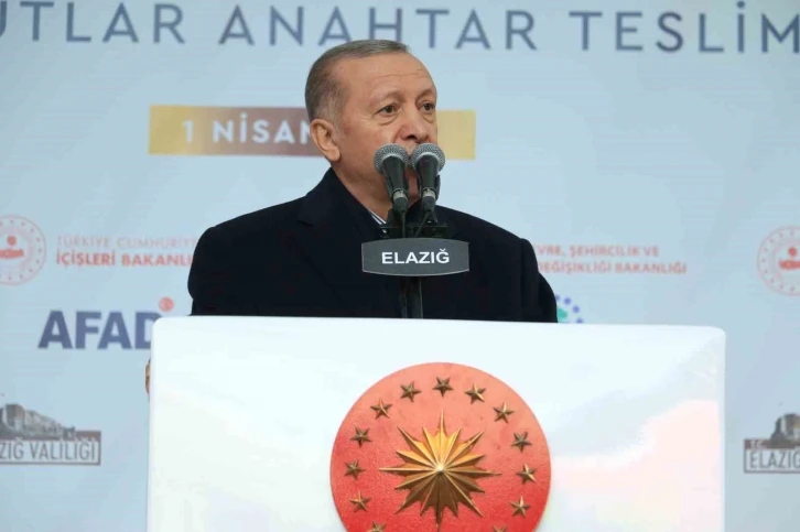 Cumhurbaşkanı Erdoğan, Elazığ’da depremzedelere seslendi