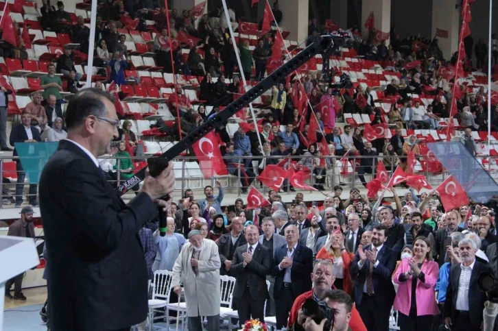 Cumhurbaşkanı Erdoğan: “Eskişehir pazar günü sandıkları patlatmaya hazır mı?”
