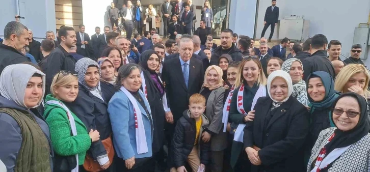 Cumhurbaşkanı Erdoğan, Zonguldak Belediyesi’ni ziyaret etti
