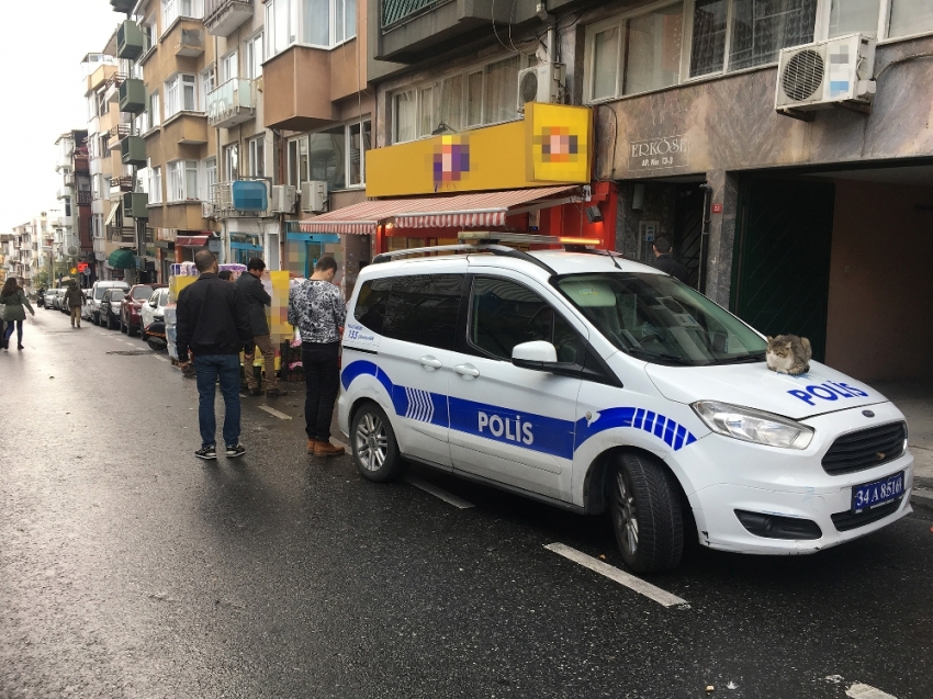 Beşiktaş’ta oyuncak tabancayla soygun