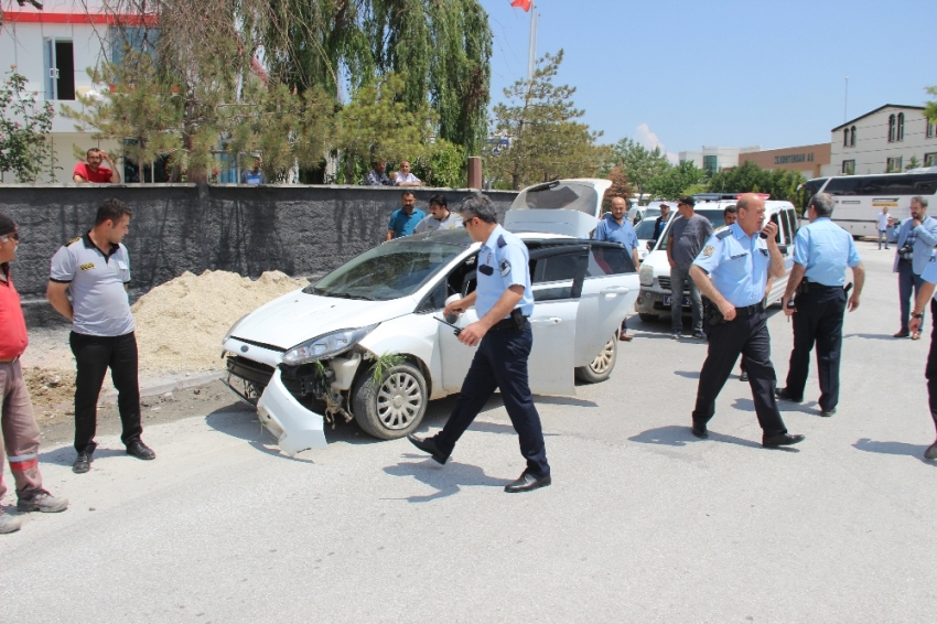 Konya’da polis-şüpheli kovalamacası