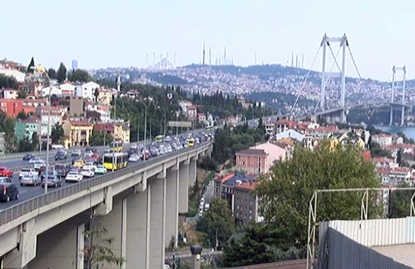 İstanbul’da bayram trafiği başladı