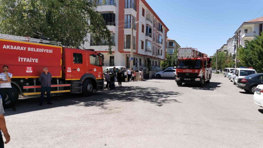 Zihinsel engelli gencin çıkardığı yangında anne ve babası yaralandı