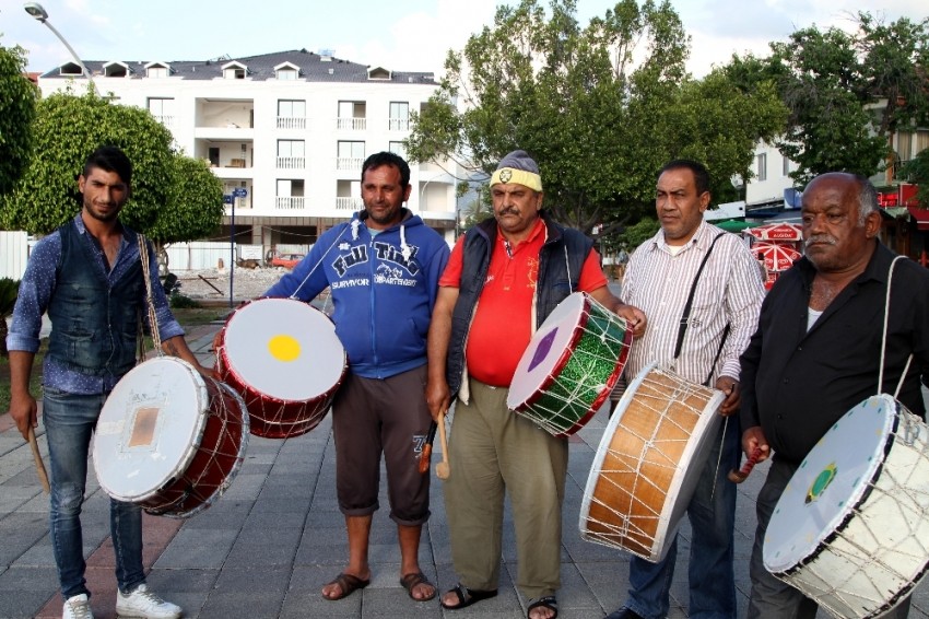 Davulculardan yasağa davullu tepki