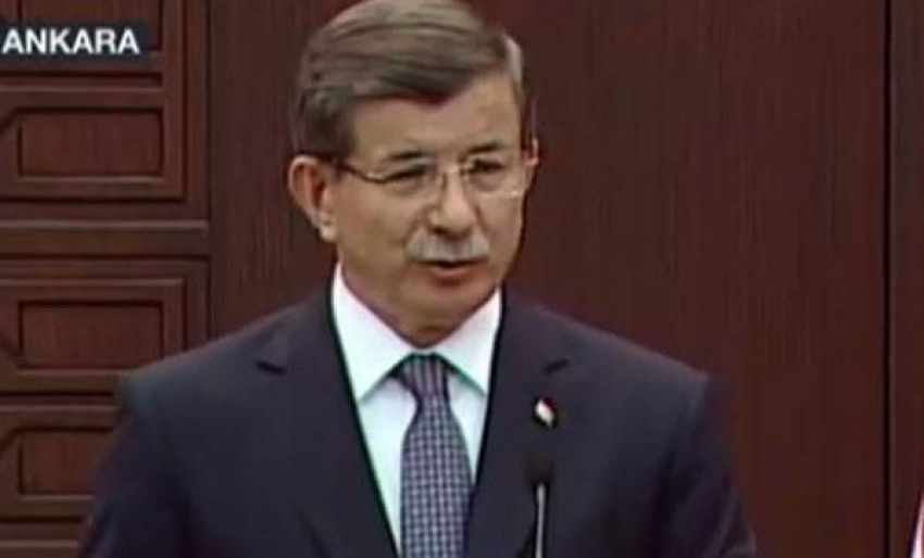 Davutoğlu: "Sınırımızda NATO varlığını görmek isteriz"