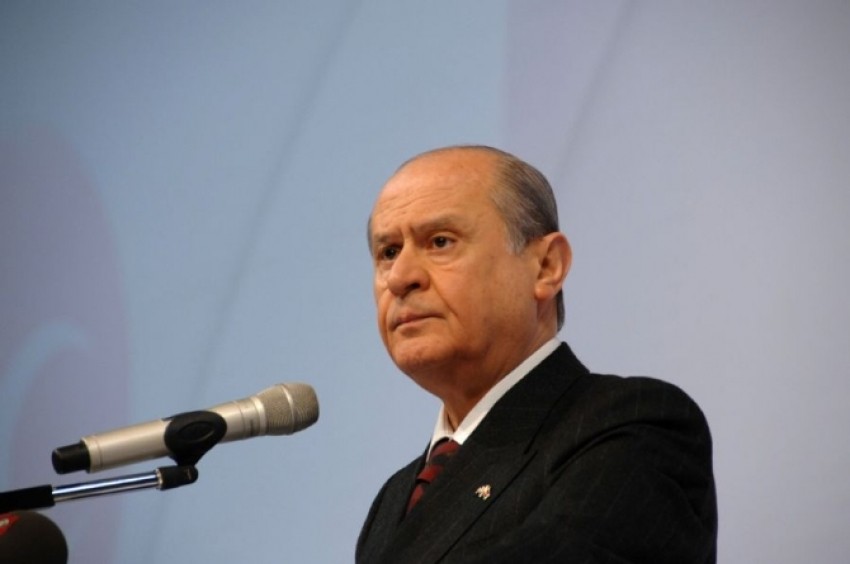 Bahçeli, 2015’i değerlendirdi, 2016 dileklerini paylaştı