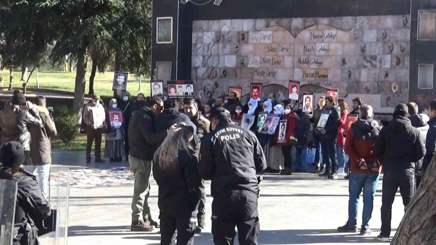 Evlat nöbetindeki aileler, İHD’den çocukları için açıklama yapmalarını istedi