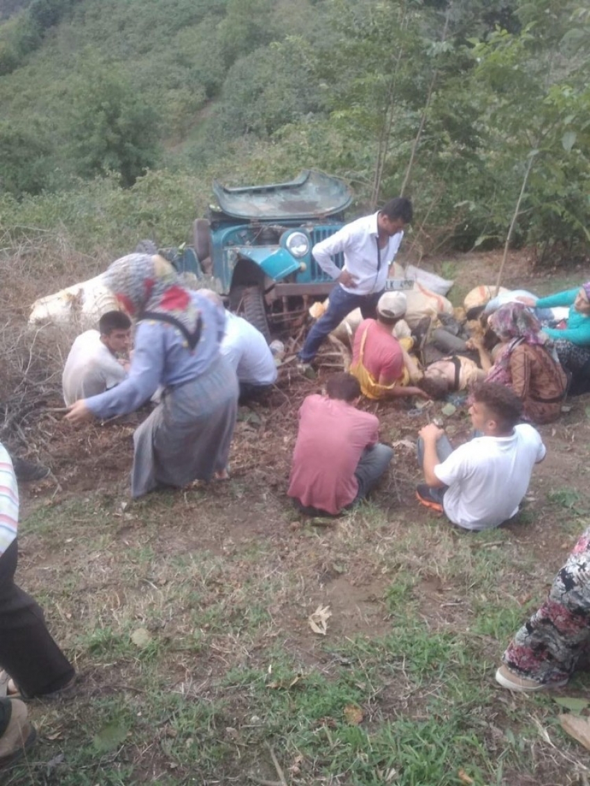 Fındık işçilerini taşıyan cip devrildi: 1 ölü, 3 yaralı