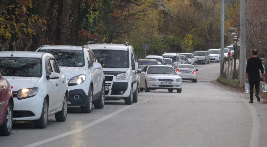 Bursa'da yine su kuyruğu!