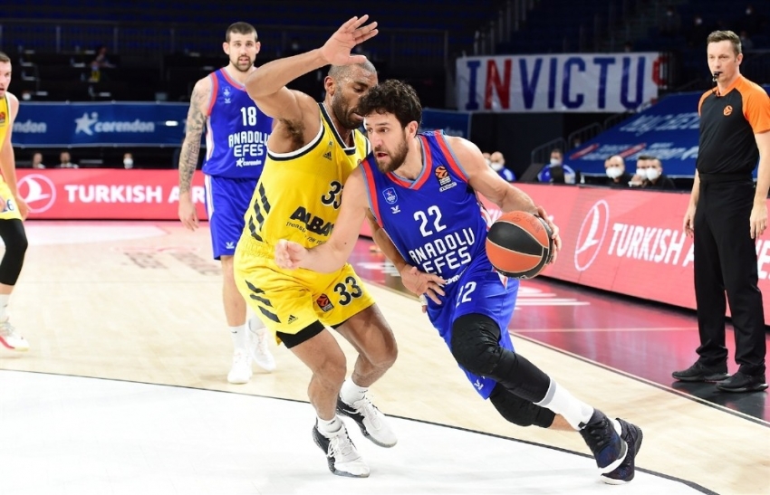 Zorlu maç Anadolu Efes'in