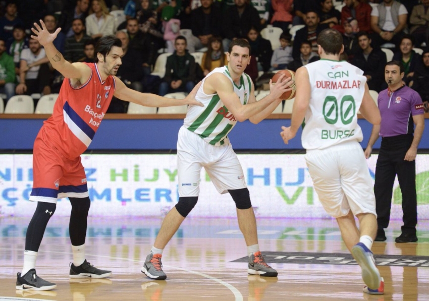 Bursaspor Durmazlar 93-81 Bahçeşehir Koleji