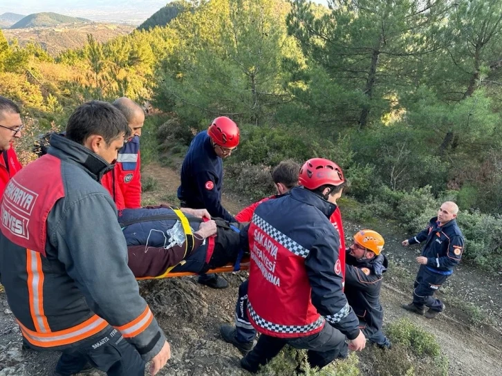 Define avcılarını, bir kişinin ayağına kaya düşmesi ele verdi
