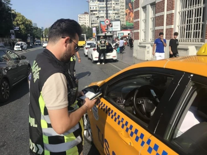 Denetime takılan taksici: “Zaten cezayı ödemiyoruz”
