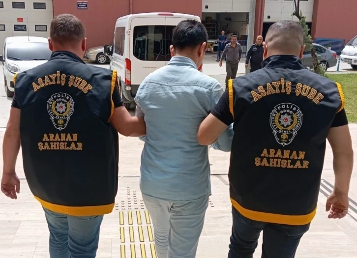 Denizli’de aranan 52 şüpheli tutuklandı
