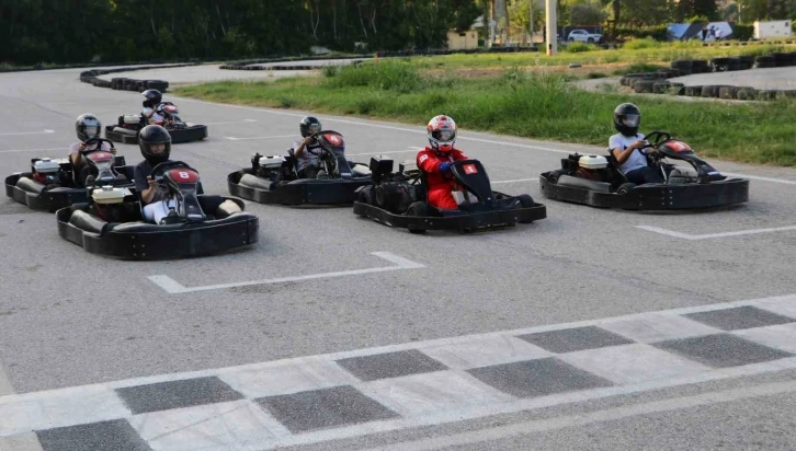 Depremzede çocukların ‘karting’ hayali gerçek oldu
