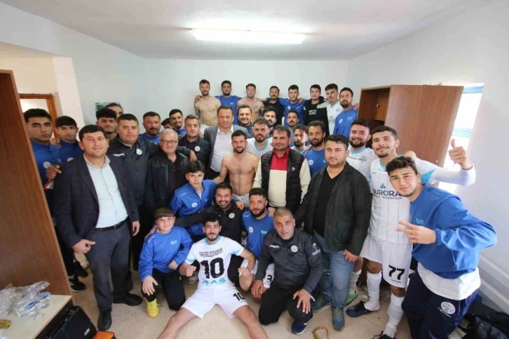 Derbinin kazananı Kaş Belediye Spor oldu