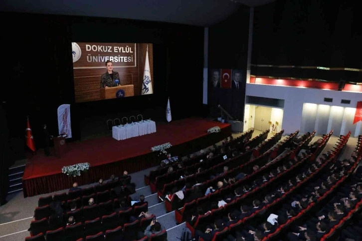 DEÜ’de "Atıksız Körfez, Dönüşen Gelecek" paneli
