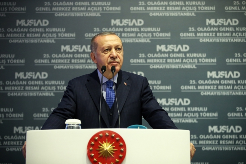 Cumhurbaşkanı Erdoğan: “YSK başkanı niçin ‘siz nasıl olur da bizi tehdit edersiniz’ demiyor”