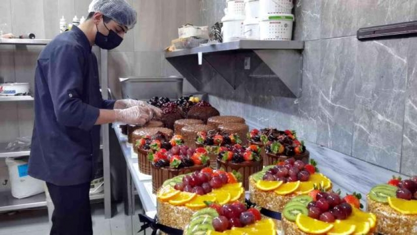 Bursa'da bu pastaların içinde pırlanta yüzük var!