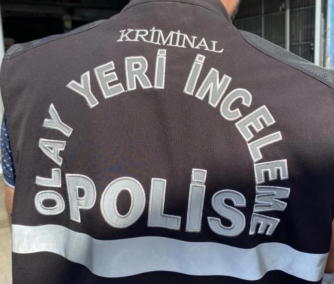 Didim’de "kıskançlık" kavgası kanlı bitti: Kocasını öldürdü, komşusunu yaraladı
